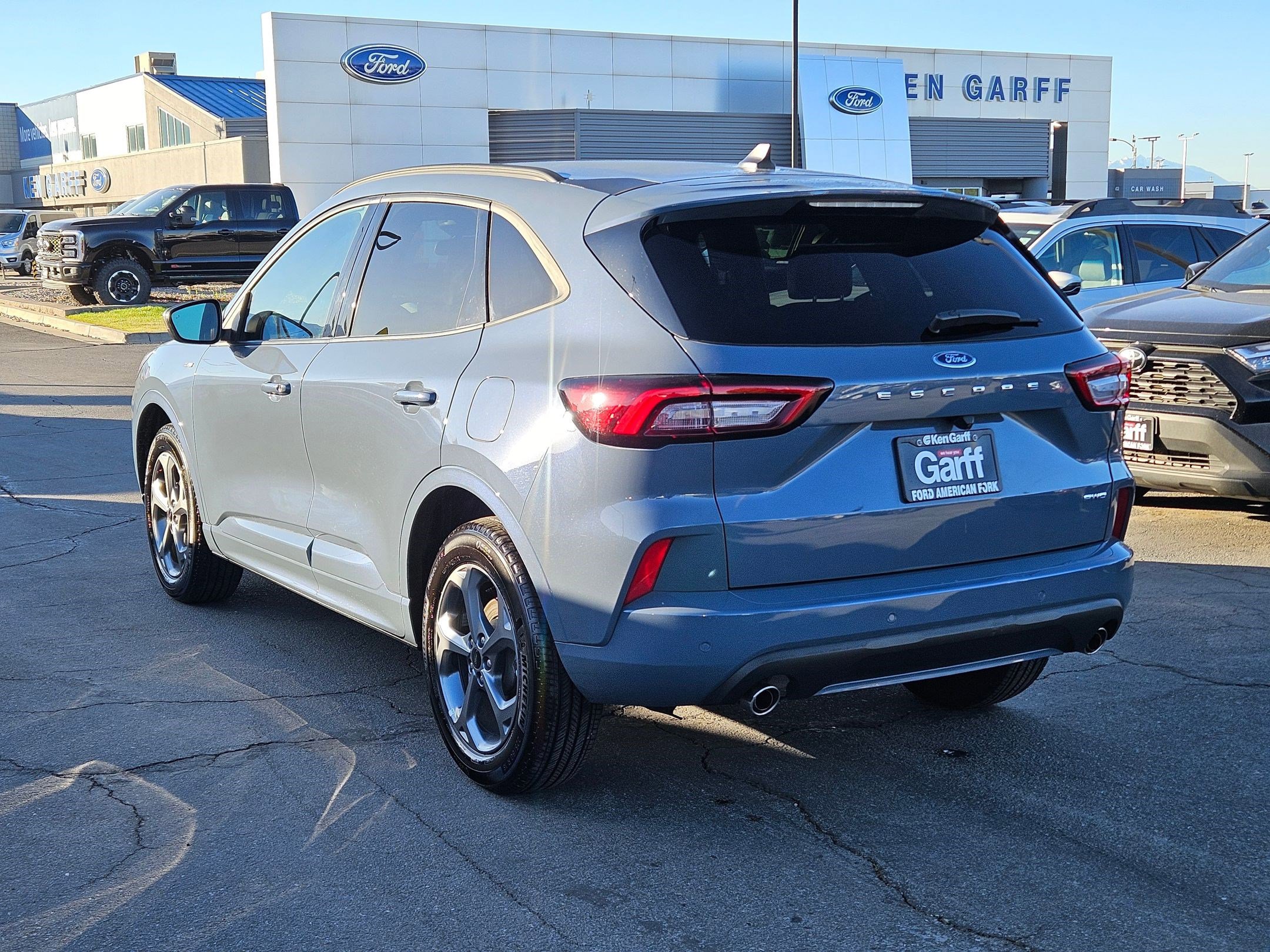 Used 2023 Ford Escape ST-Line w/ Tech Pack #1 AWD/4WD image 8