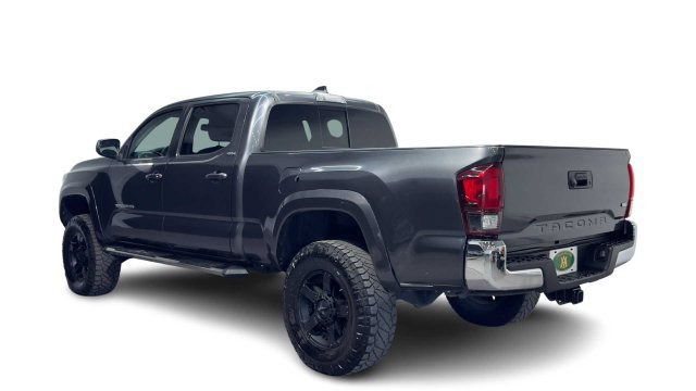 Used 2020 Toyota Tacoma SR5 RWD image 4