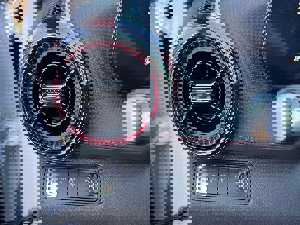 New 2026 Chevrolet Equinox RS w/ LPO, Floor Liner Package image 35