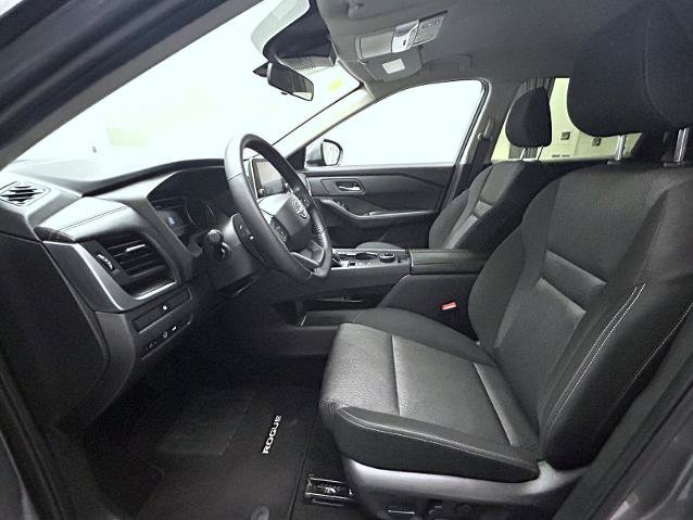 Certified 2025 Nissan Rogue SV AWD/4WD image 10