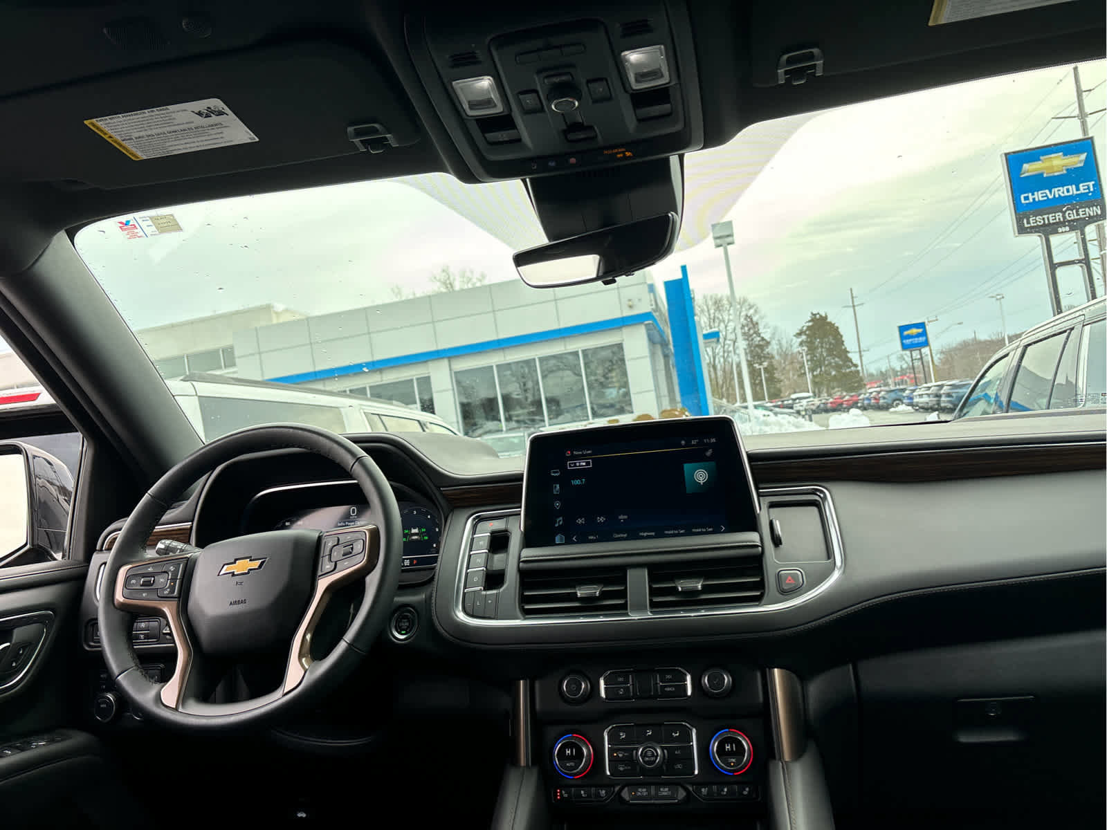 Certified 2023 Chevrolet Suburban High Country image 32