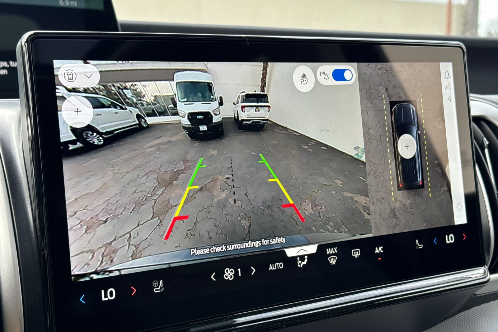 New 2026 Ford Expedition Active AWD/4WD image 24