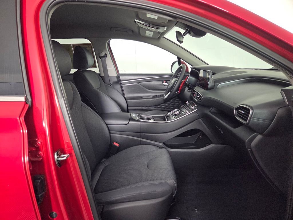 Used 2023 Hyundai Santa Fe SEL image 32