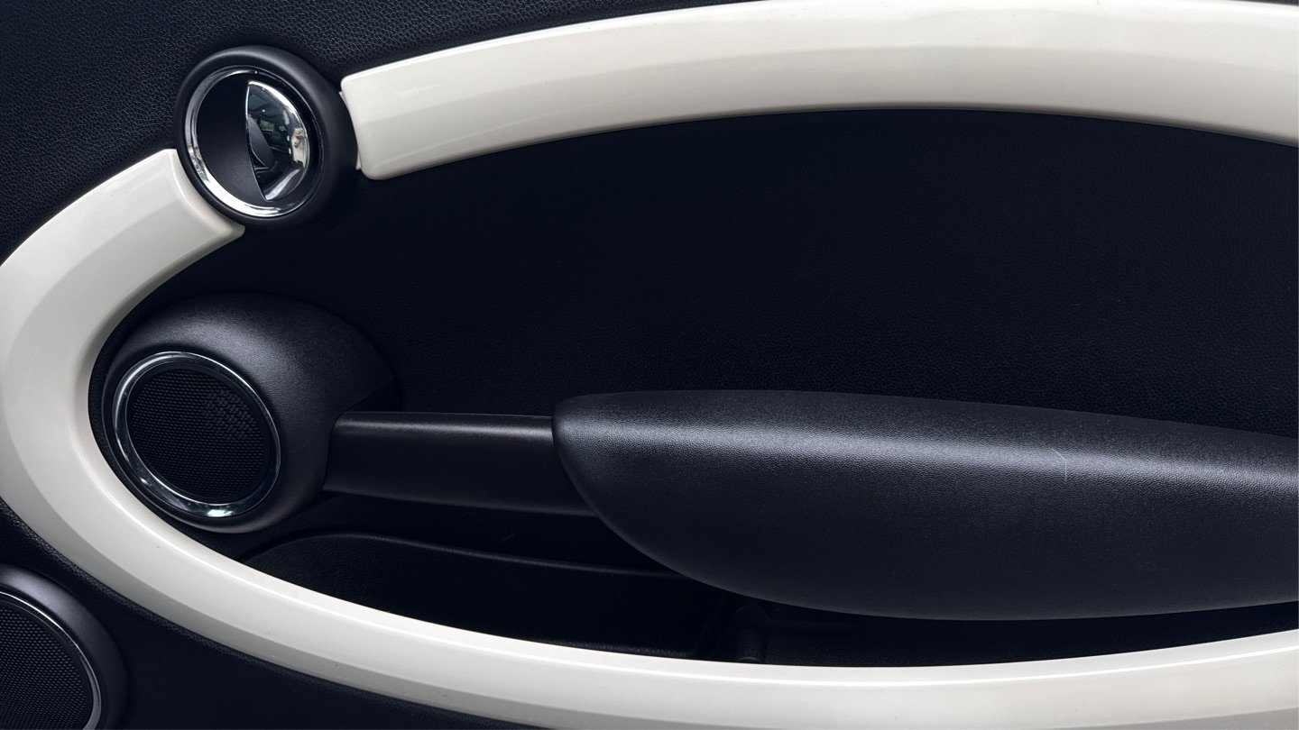 Used 2014 MINI Cooper Clubman S FWD image 39