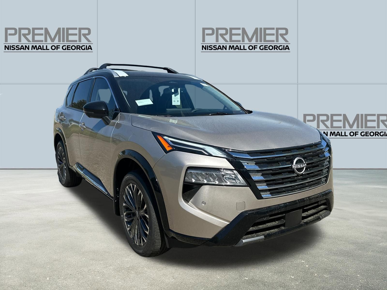New 2026 Nissan Rogue Platinum w/ Platinum Premium Package image 3