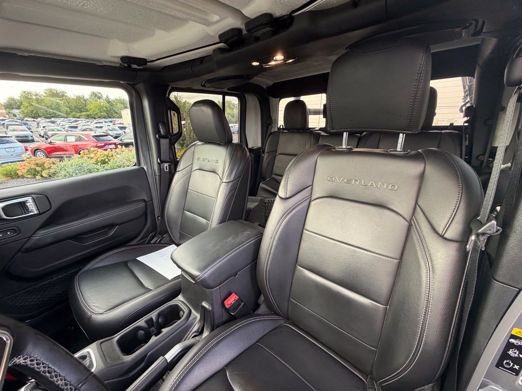 Used 2020 Jeep Gladiator Overland AWD/4WD image 11