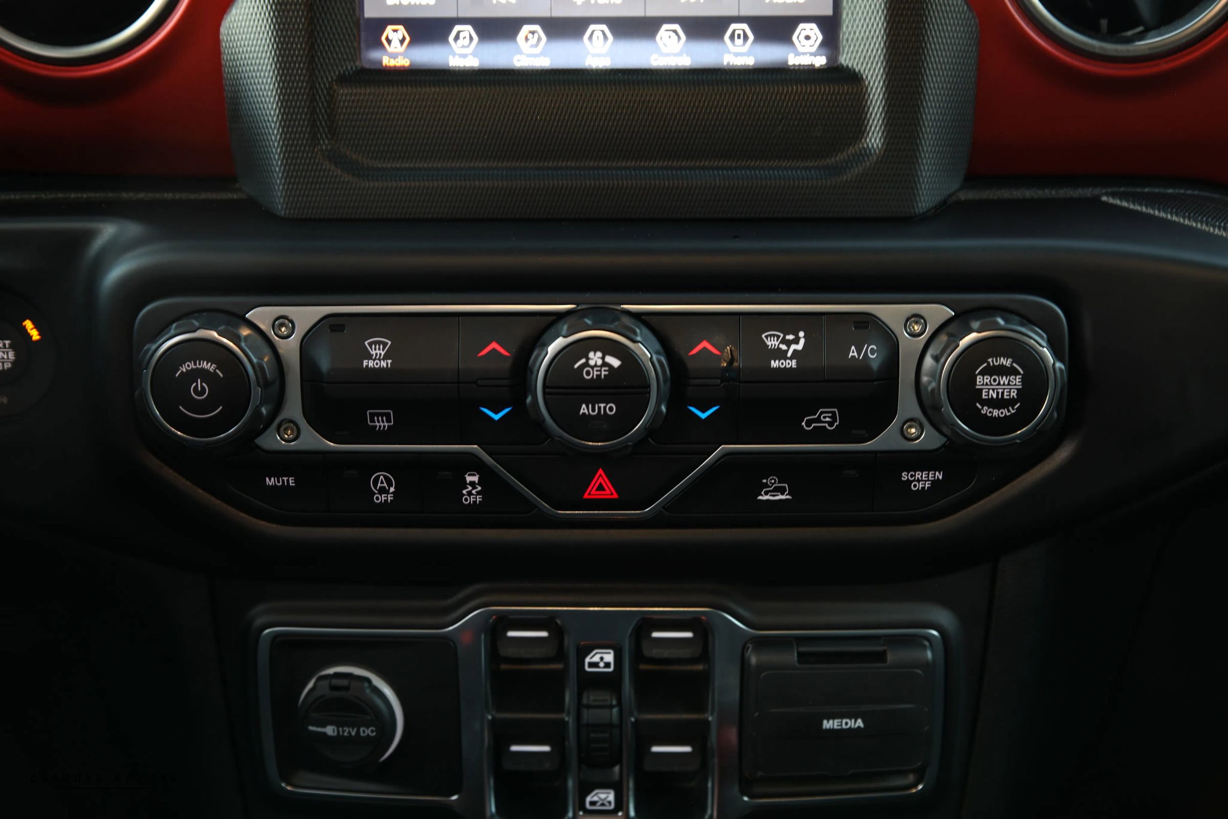 Used 2021 Jeep Gladiator Rubicon w/ Trailer Tow Package image 38