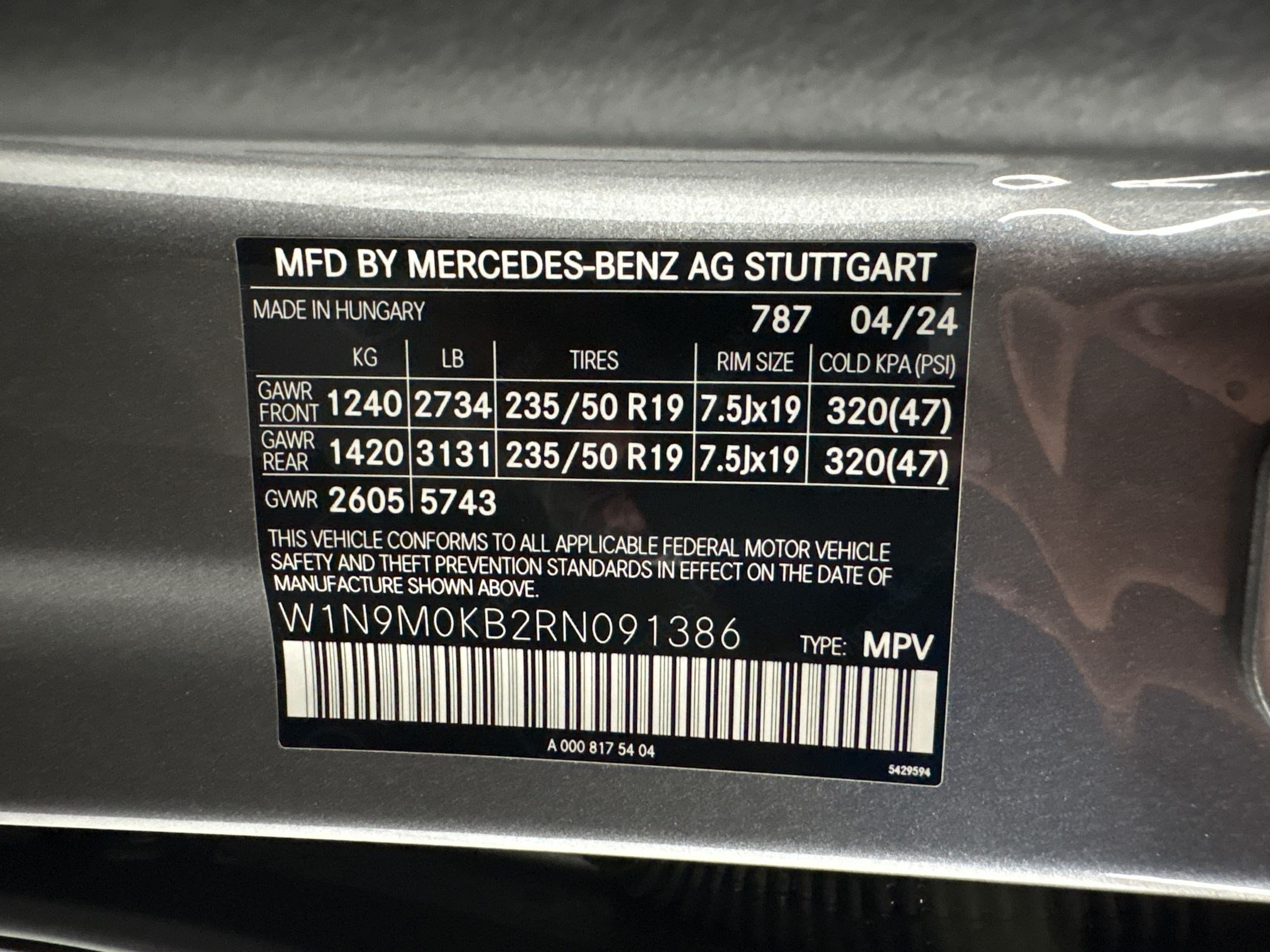 Certified 2024 Mercedes-Benz EQB 300 4MATIC image 25