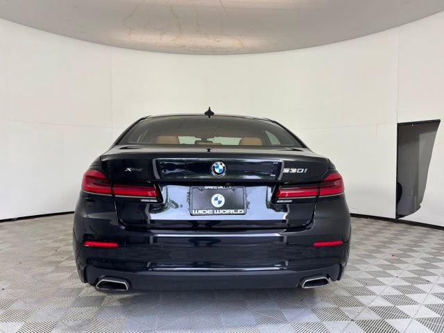 Used 2023 BMW 530i xDrive w/ Premium Package AWD/4WD image 6