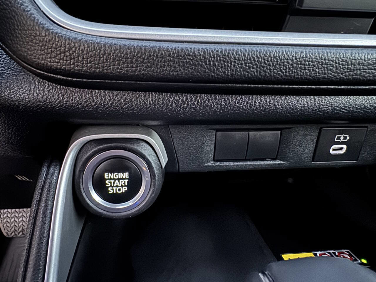 Used 2024 Toyota Grand Highlander AWD image 33