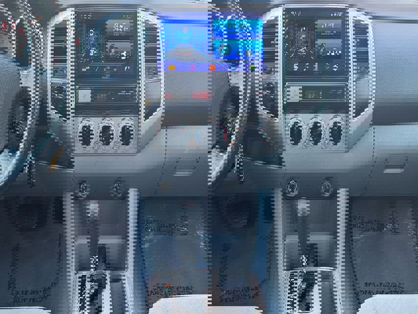 Used 2005 Toyota Tacoma Base V6 image 21