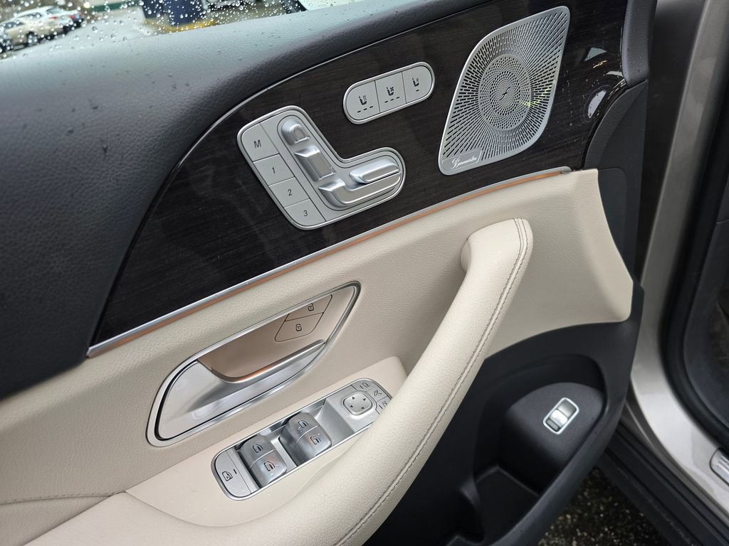 Used 2020 Mercedes-Benz GLE 350 4MATIC image 23