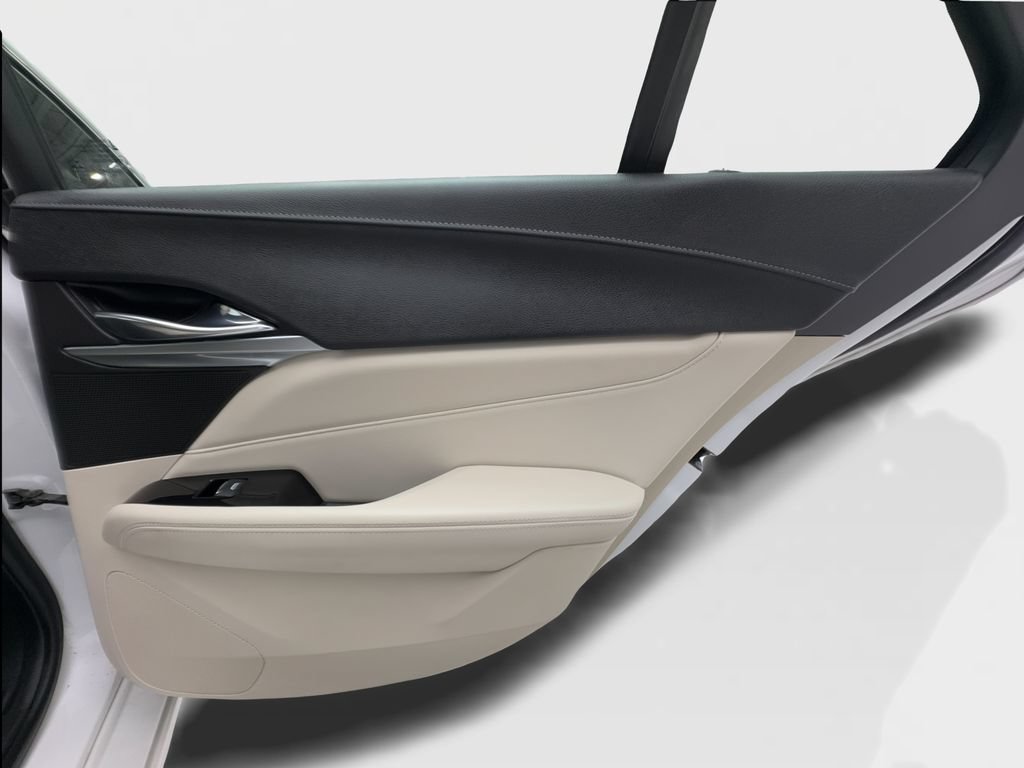 Used 2021 Cadillac CT4 Premium Luxury RWD image 28