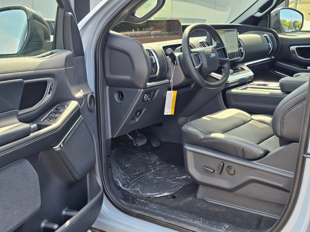 New 2027 Ford Expedition Max Platinum w/ Stealth Performance Package AWD/4WD image 16