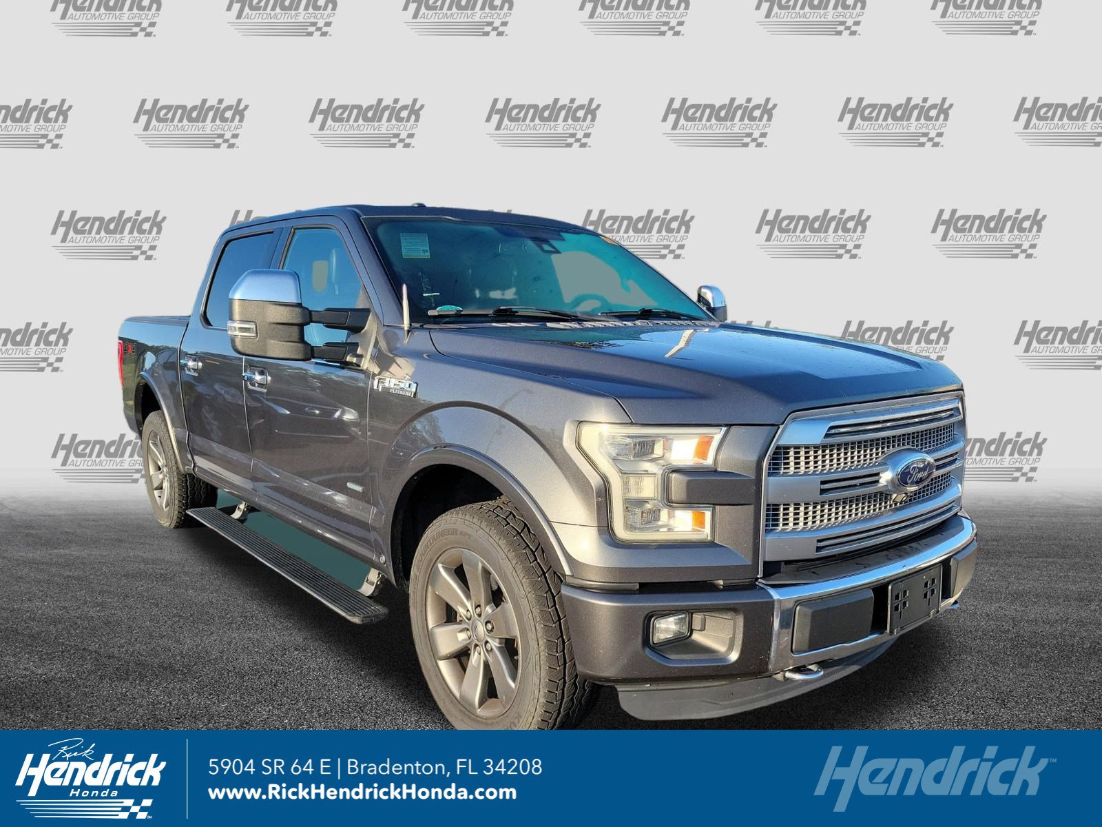 Used 2015 Ford F150 Platinum w/ Equipment Group 701A Luxury AWD/4WD image 1
