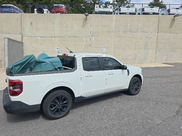Certified 2024 Ford Maverick Lariat w/ Black Appearance Package AWD/4WD image 3