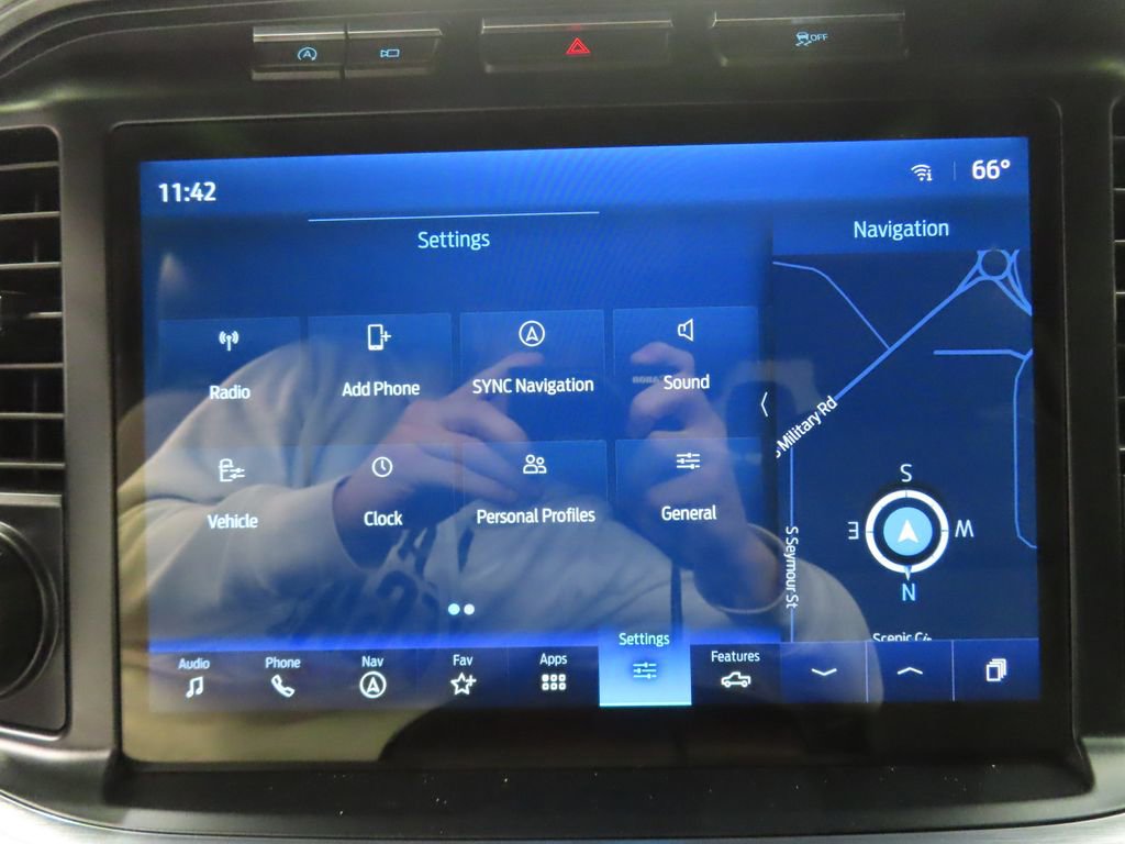 Used 2021 Ford F150 Lariat AWD/4WD image 22