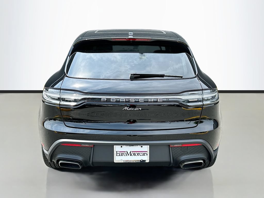 New 2026 Porsche Macan AWD/4WD image 10