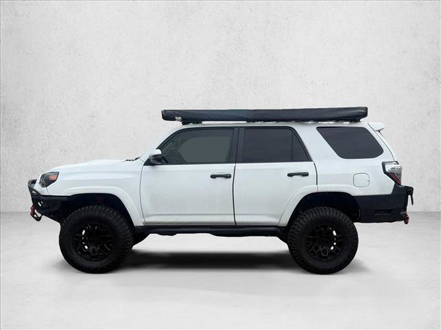 Used 2017 Toyota 4Runner TRD Off-Road Premium AWD/4WD image 8