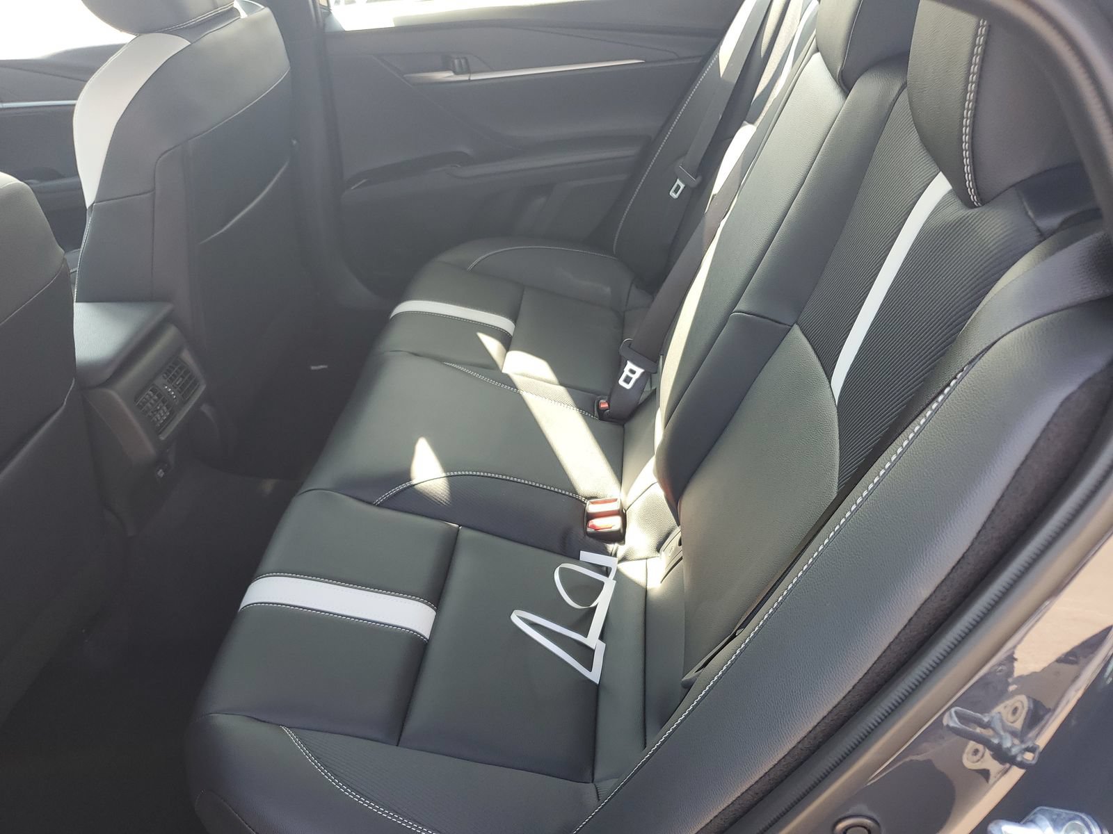 New 2026 Toyota Camry SE w/ Convenience Package FWD image 13