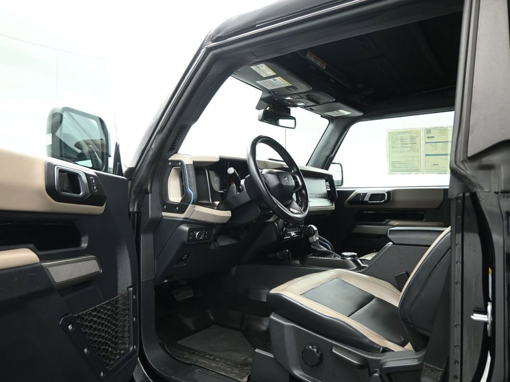 Certified 2022 Ford Bronco Wildtrak image 9
