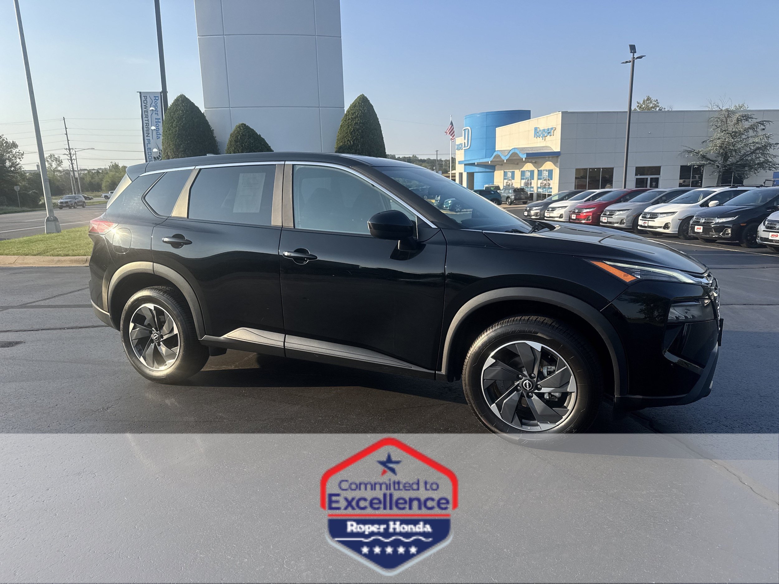 Used 2024 Nissan Rogue SV