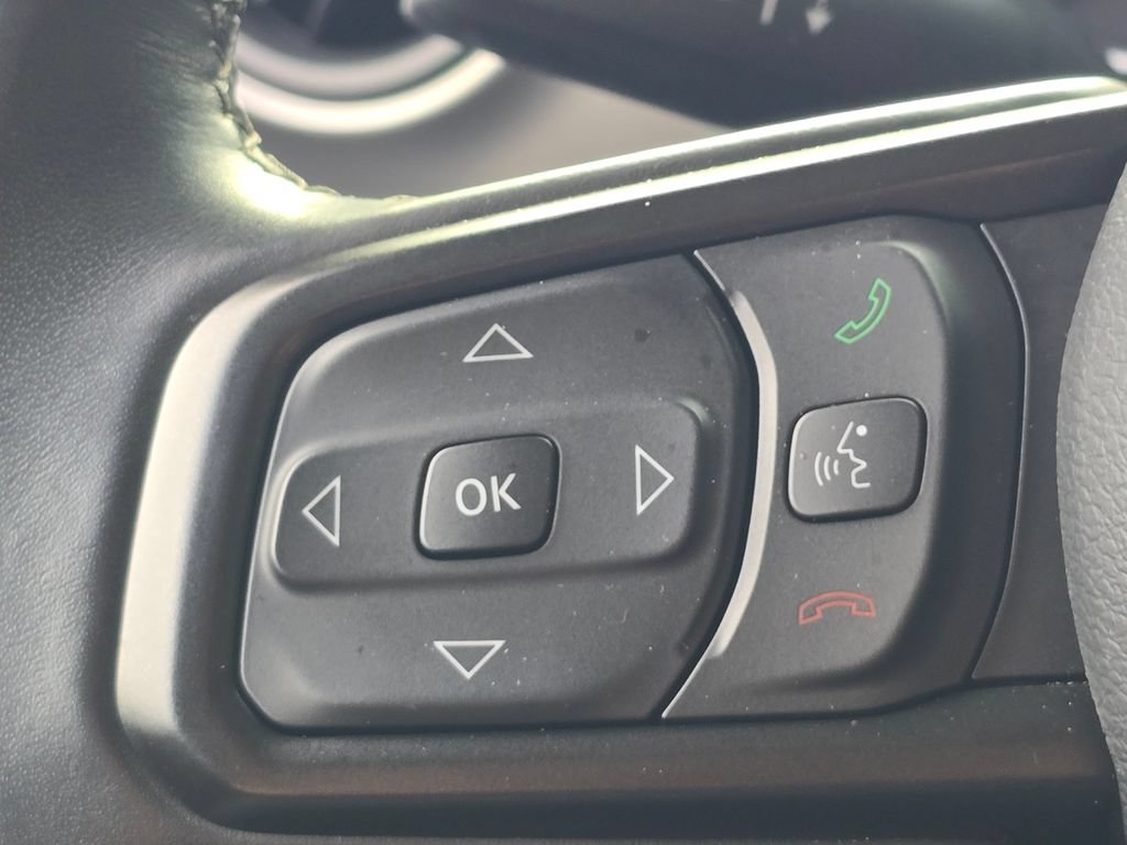 Used 2022 Jeep Wrangler Sport AWD/4WD image 20