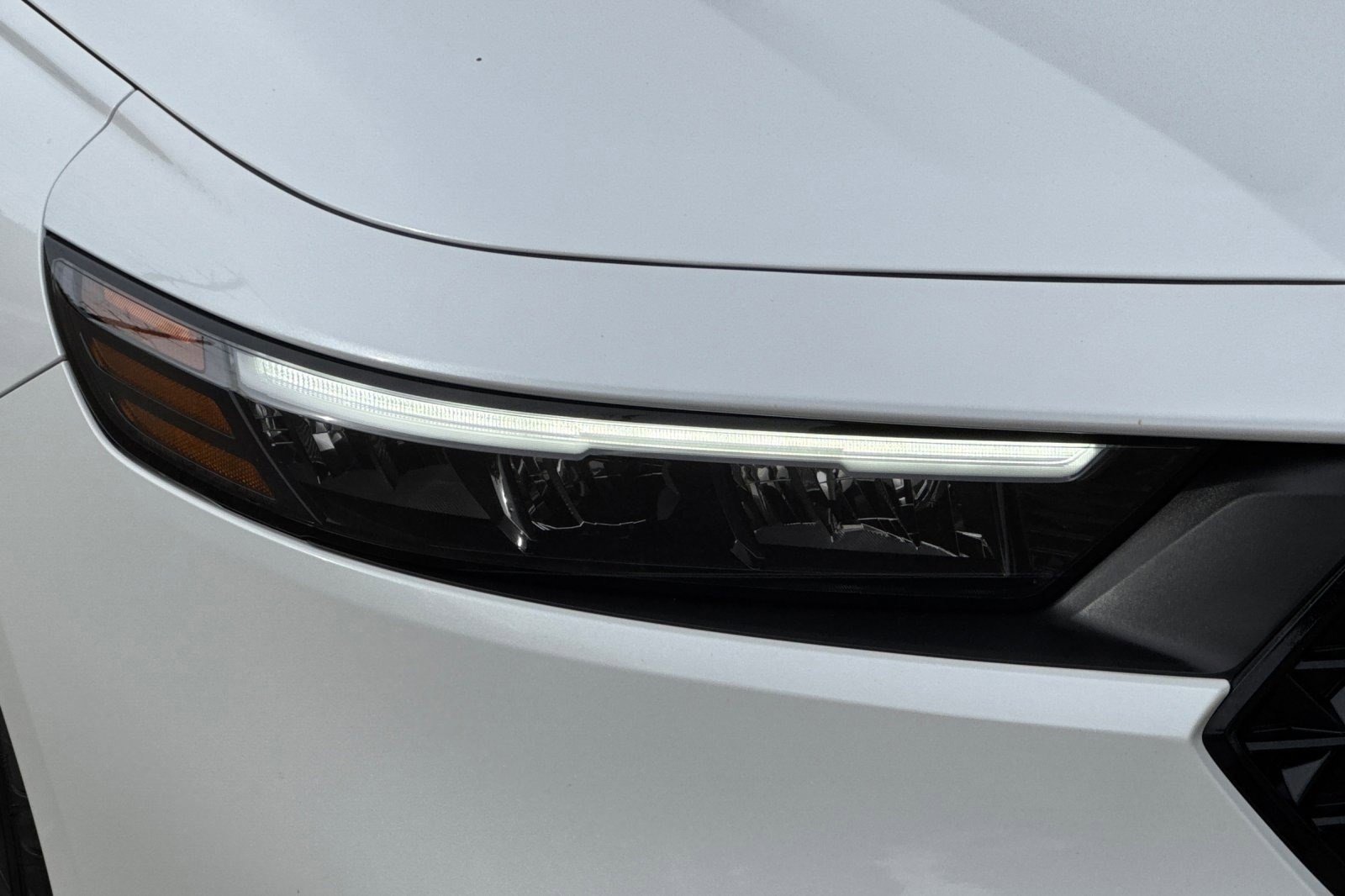 Used 2025 Honda Accord Sport image 11