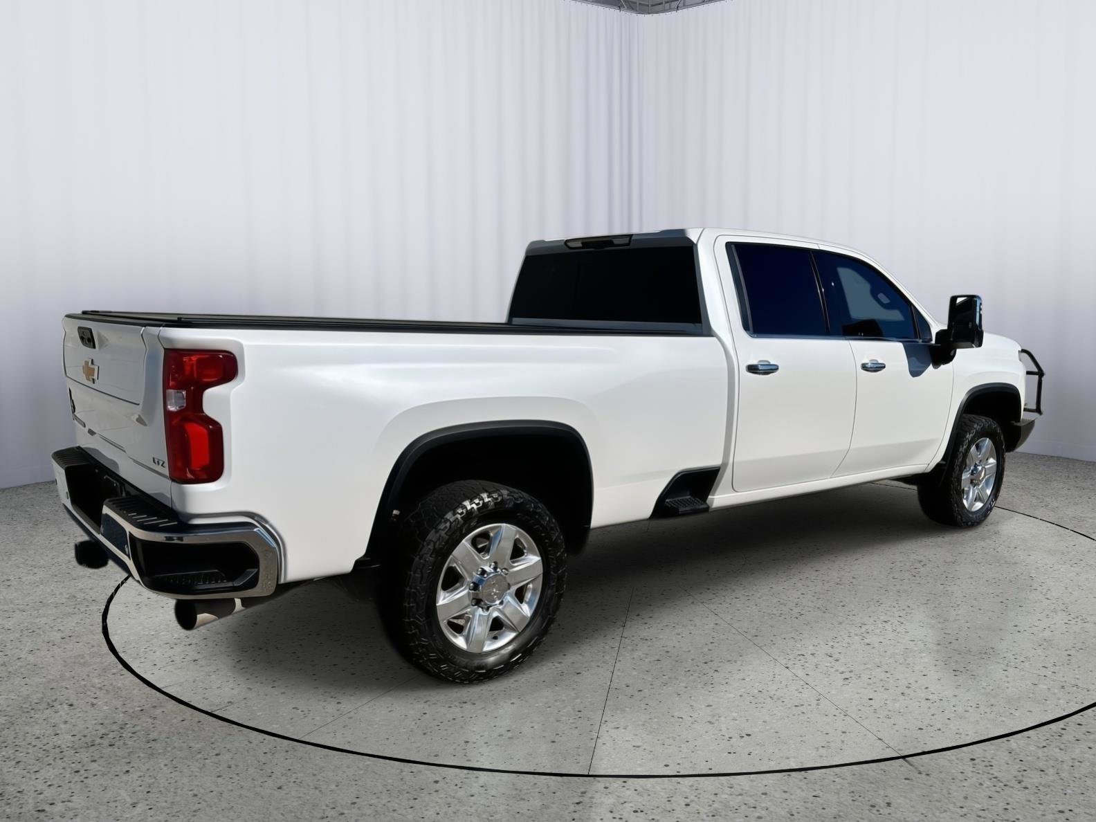 Used 2022 Chevrolet Silverado 3500 LTZ w/ LTZ Premium Texas Edition image 6