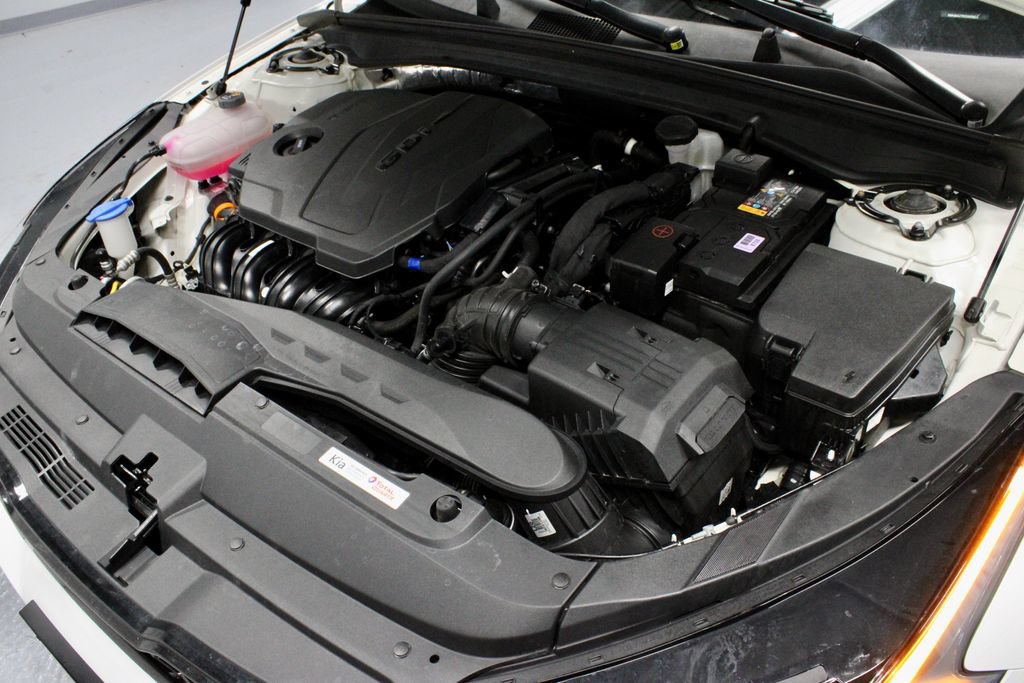 Used 2025 Kia K5 GT-Line w/ GT-Line Premium Package AWD/4WD image 18