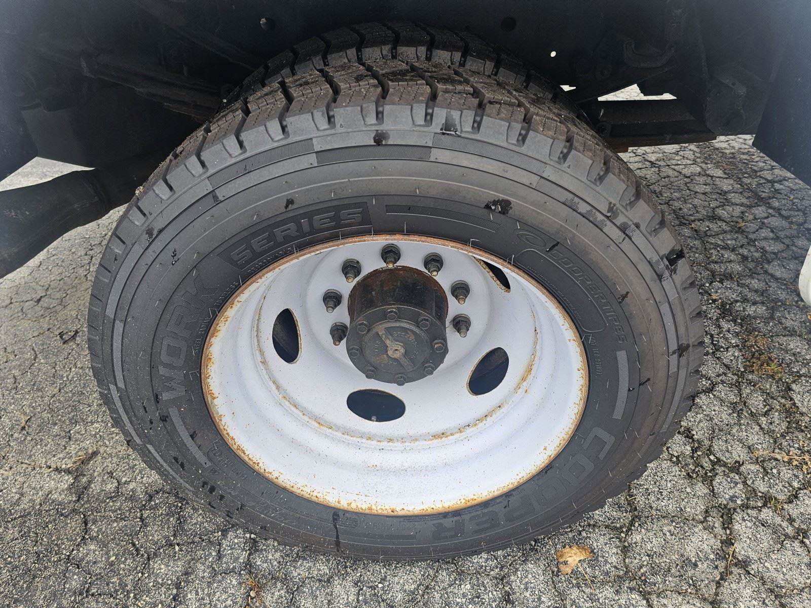 Used 2019 Ford F550 4x4 Regular Cab Super Duty image 11
