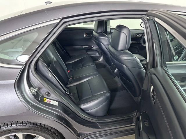 Used 2014 Toyota Avalon XLE Touring FWD image 12