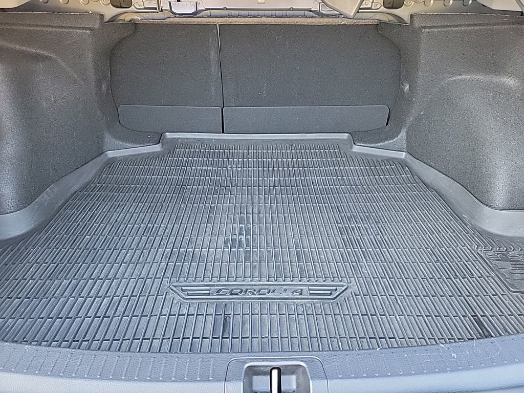 Used 2022 Toyota Corolla SE image 15