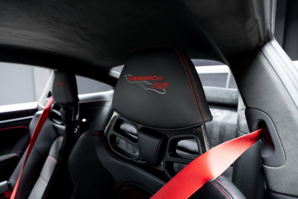 Used 2023 Porsche 911 GT3 RS w/ Weissach Package RWD image 37