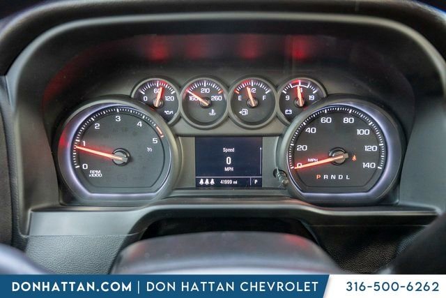 Used 2024 Chevrolet Silverado 2500 Custom w/ Custom Value Package image 7