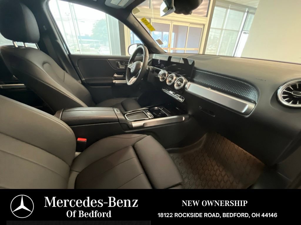 Used 2026 Mercedes-Benz GLB 250 4MATIC image 18