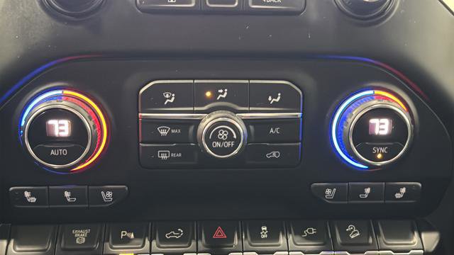 Used 2021 Chevrolet Silverado 2500 LTZ w/ Z71 Chrome Sport Edition AWD/4WD image 17