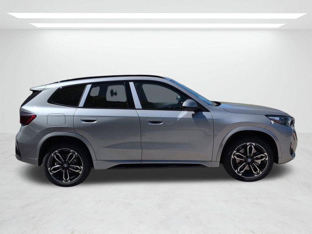 New 2026 BMW X1 xDrive28i w/ M Sport Package AWD/4WD image 3