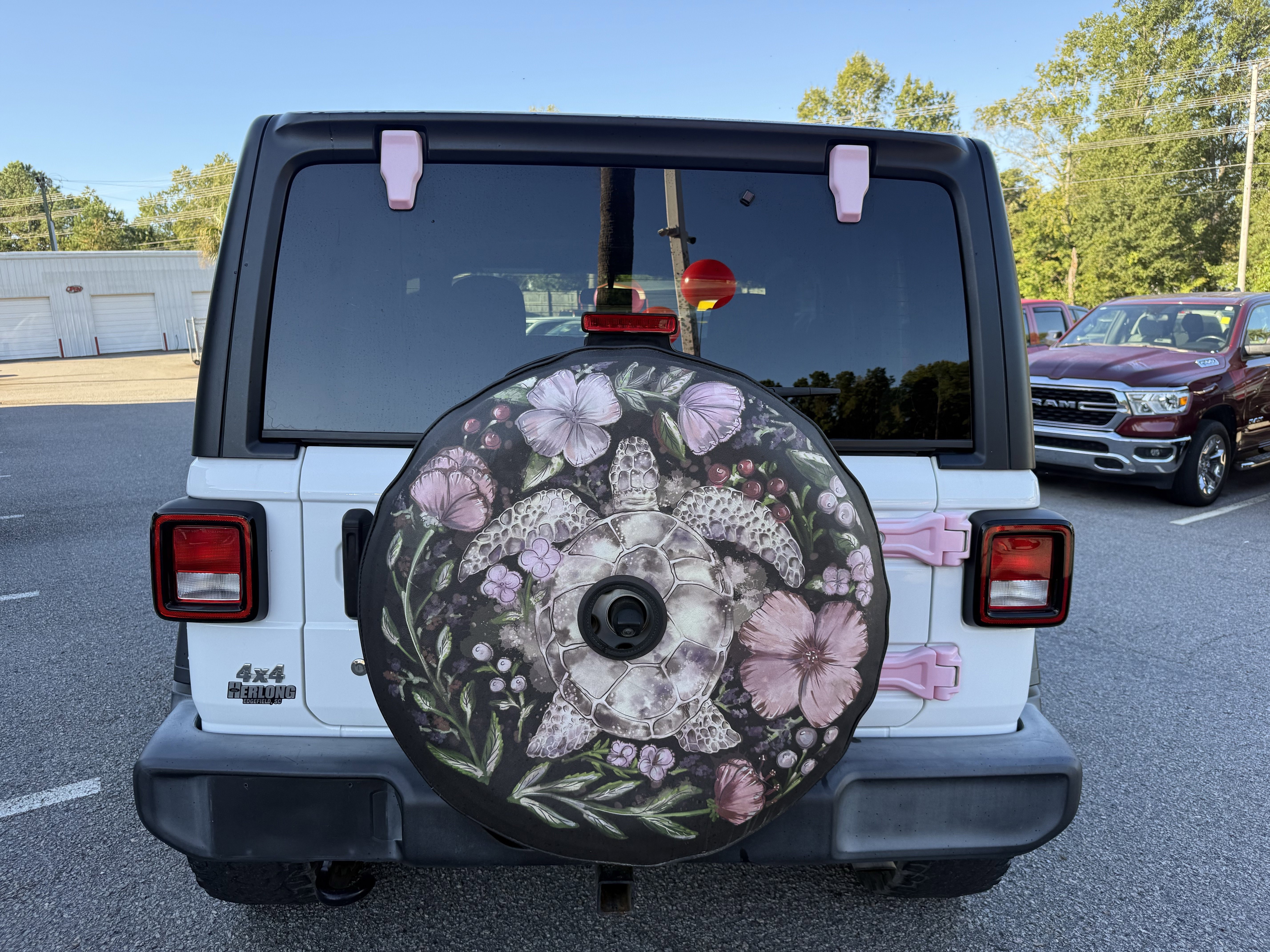 Used 2019 Jeep Wrangler Sport image 7