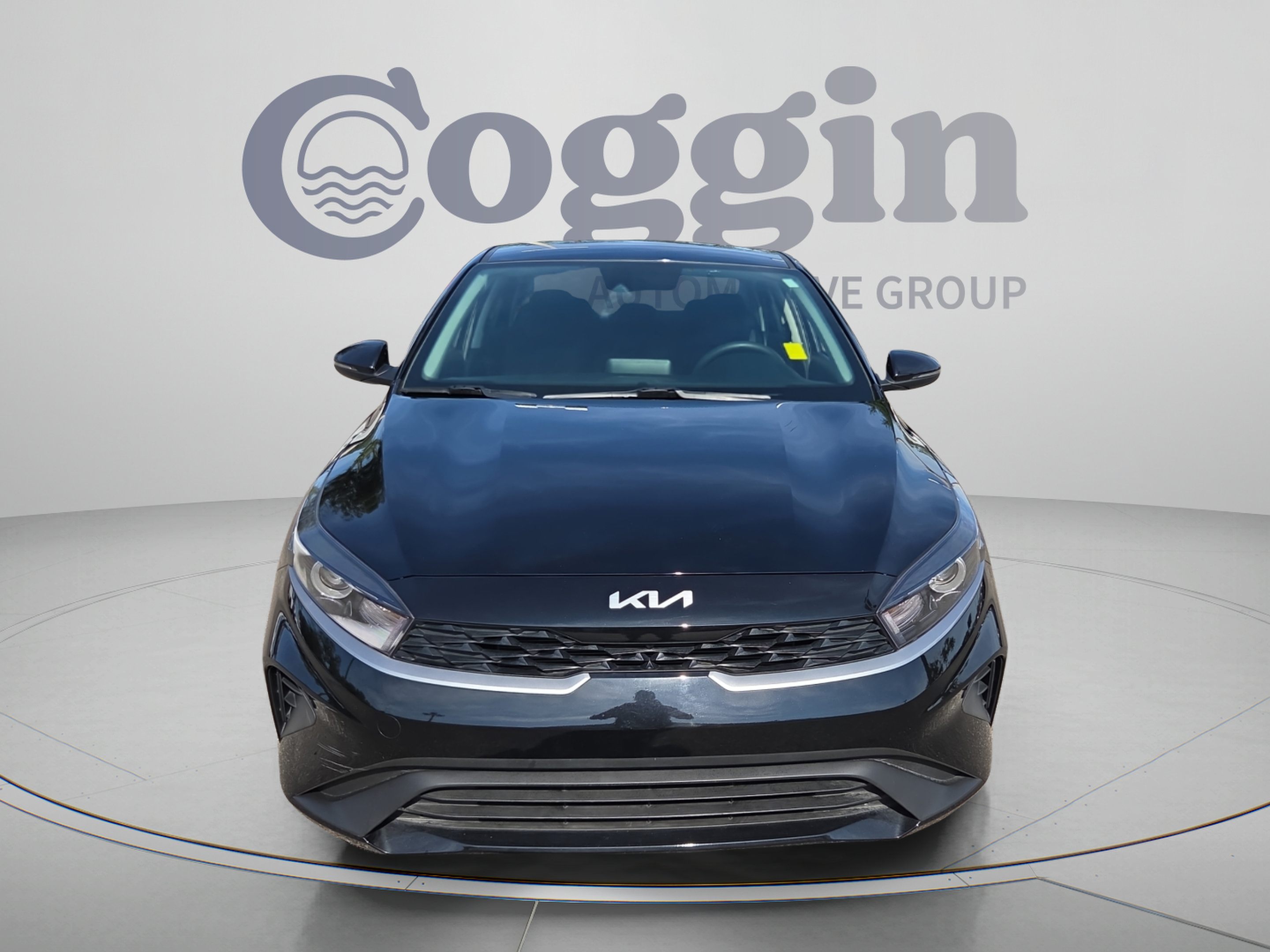 Used 2024 Kia Forte LXS w/ LXS Technology Package FWD image 8