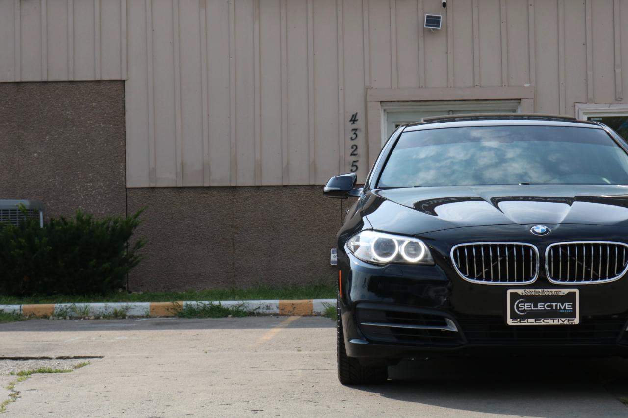 Used 2014 BMW 535i xDrive Sedan AWD/4WD image 3