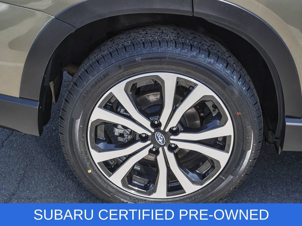 Certified 2023 Subaru Forester Limited AWD/4WD image 8