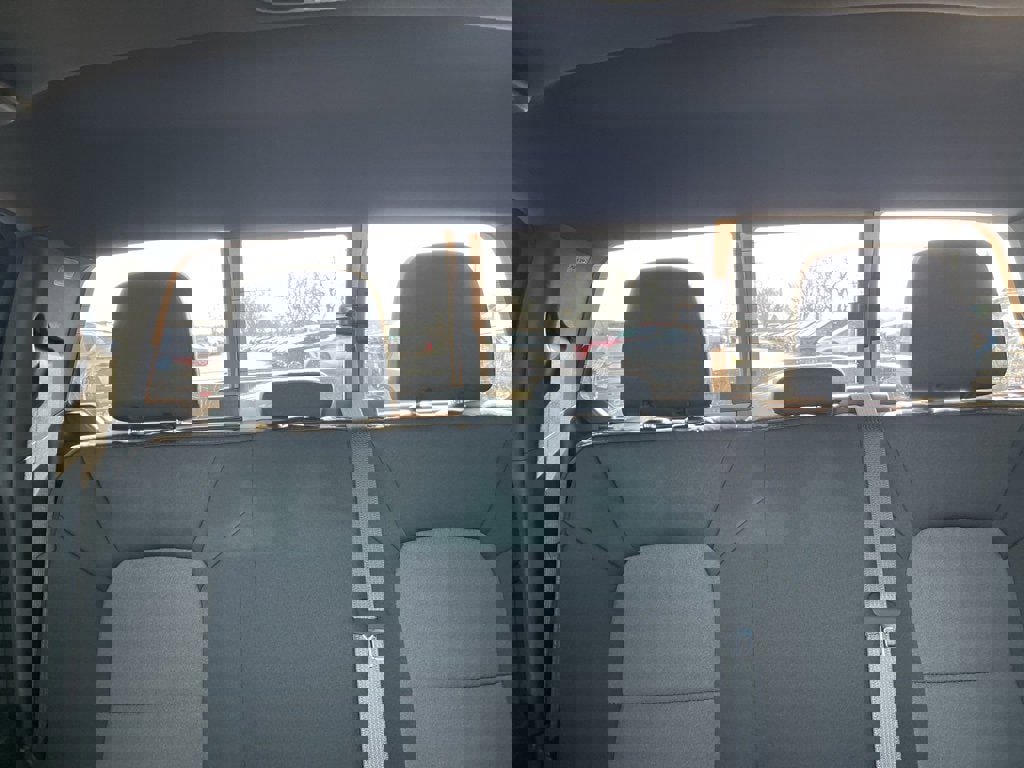 New 2026 Chevrolet Colorado W/T image 18