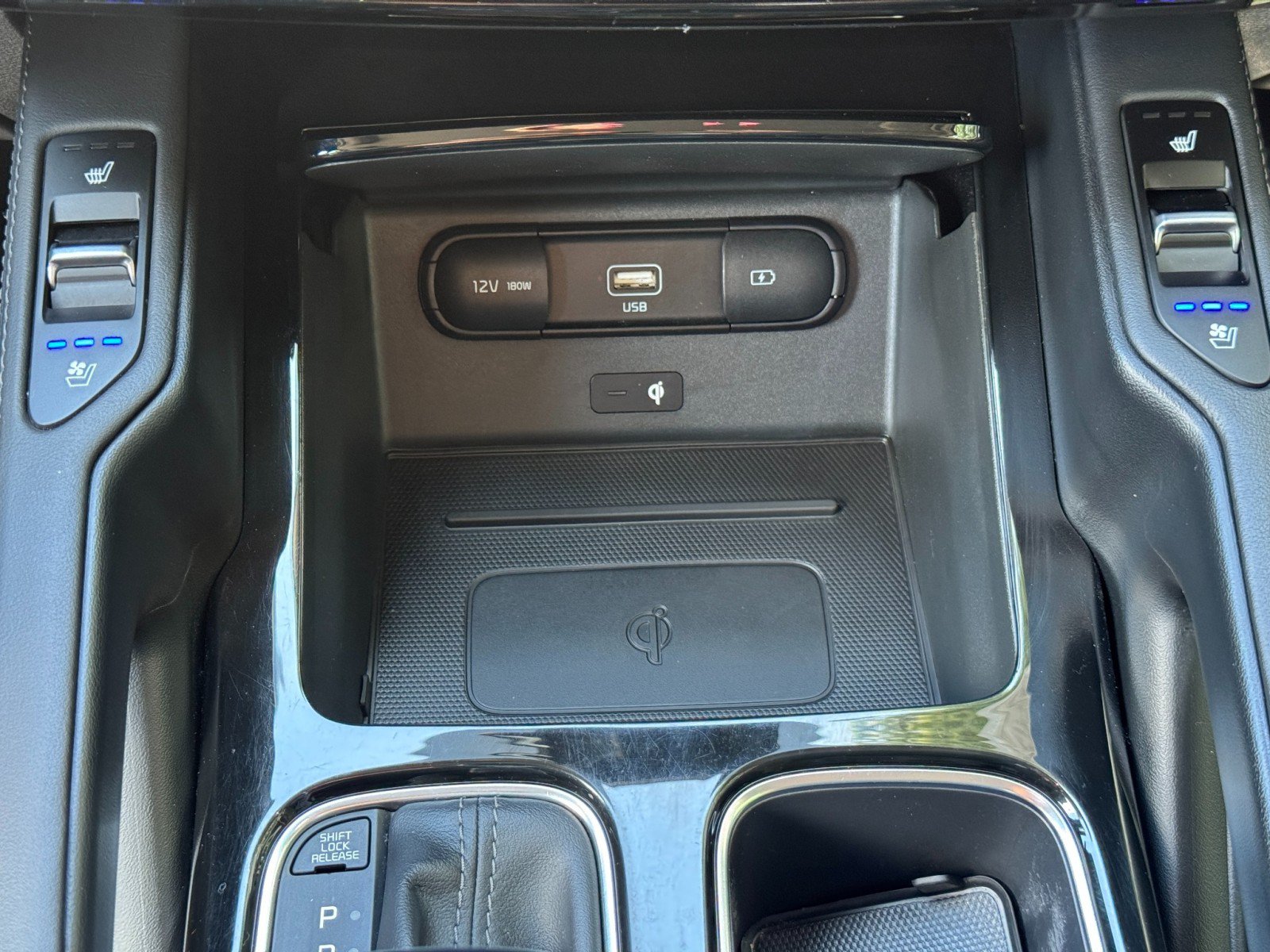 Used 2021 Kia Telluride SX w/ Towing Package AWD/4WD image 30