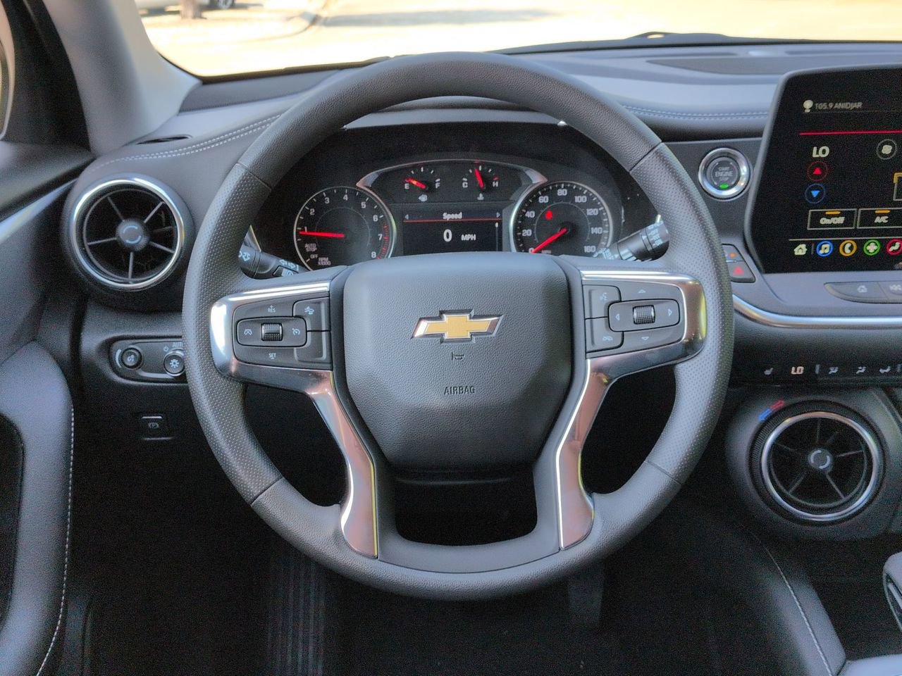 New 2026 Chevrolet Blazer LT image 10