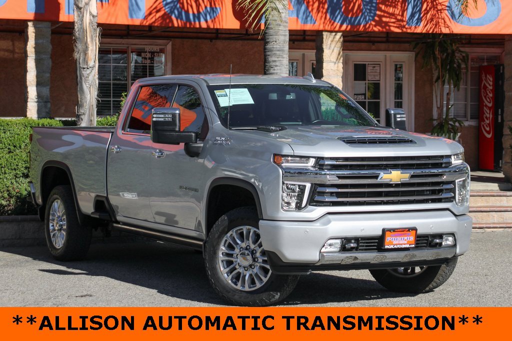 Used 2022 Chevrolet Silverado 2500 High Country image 2