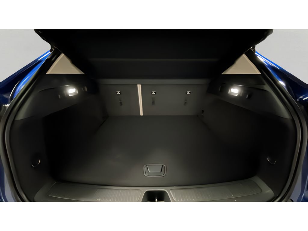 Used 2023 Buick Envision Avenir image 16