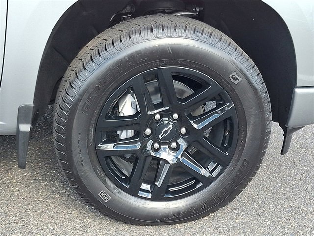 Certified 2025 Chevrolet Silverado 1500 Custom w/ Rally Edition image 8