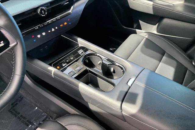 Certified 2025 Nissan Murano SL AWD/4WD image 17