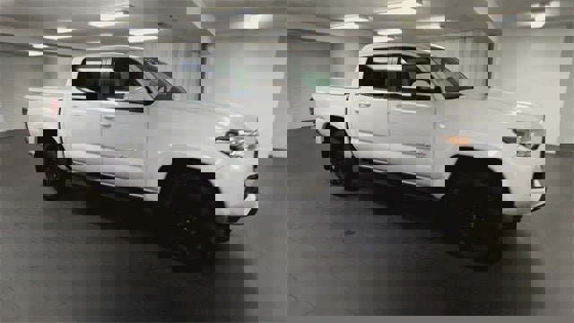 Used 2022 Toyota Tacoma SR5 image 48